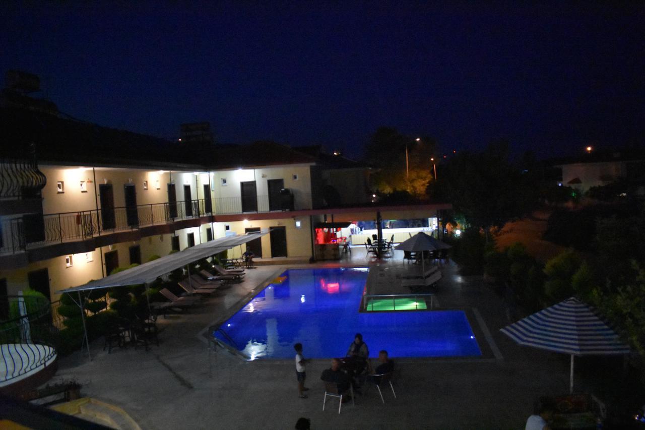 Las Palmeras Hotel Çamyuva Exteriér fotografie